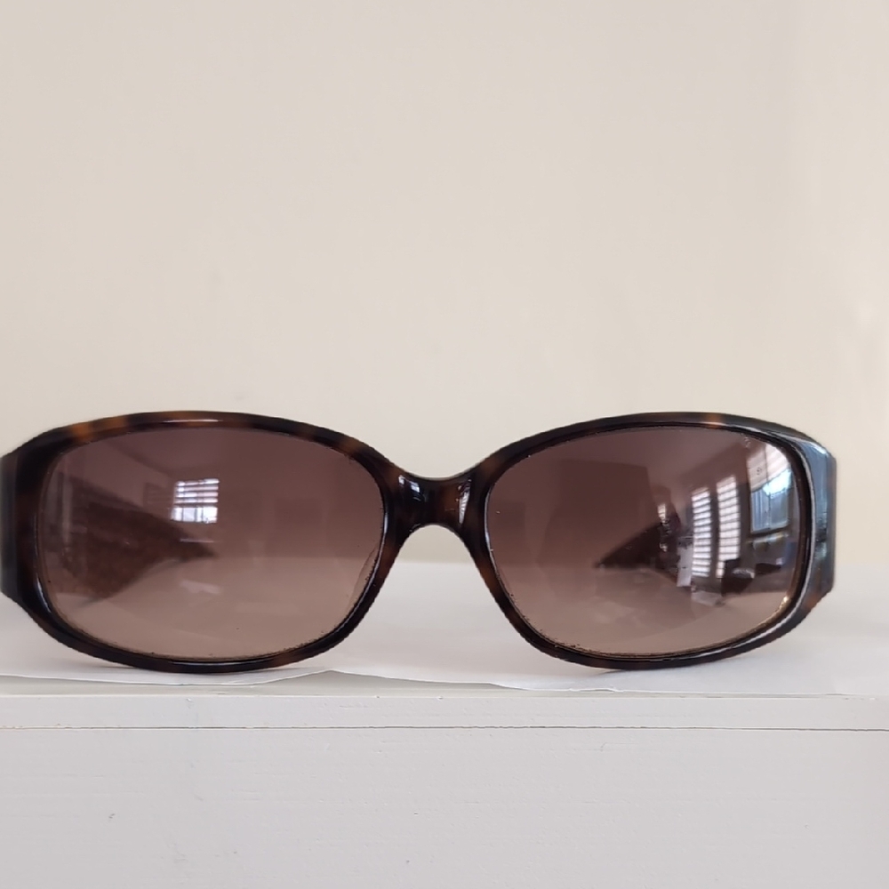 Coach KERI S (464) Tortoiseshell Gradient Women's Sunglasses - Picture 2 of 7